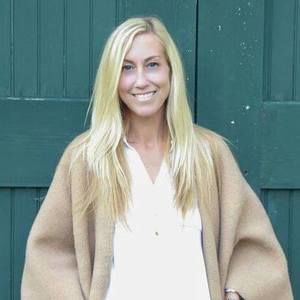 Meet your Posher, Alyson